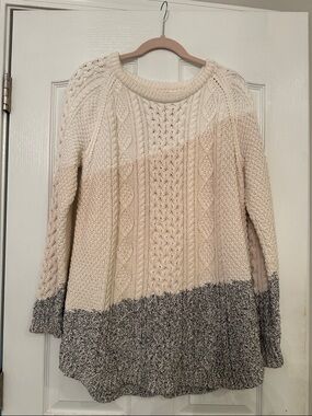 L.L. Bean Cable Knit Dip-Dye Crewneck Sweater/Tunic in Cream and Gray